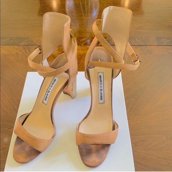 Manolo Blahnik Convu Vachetta Ankle-Cuff Heel - Picture 6 of 10